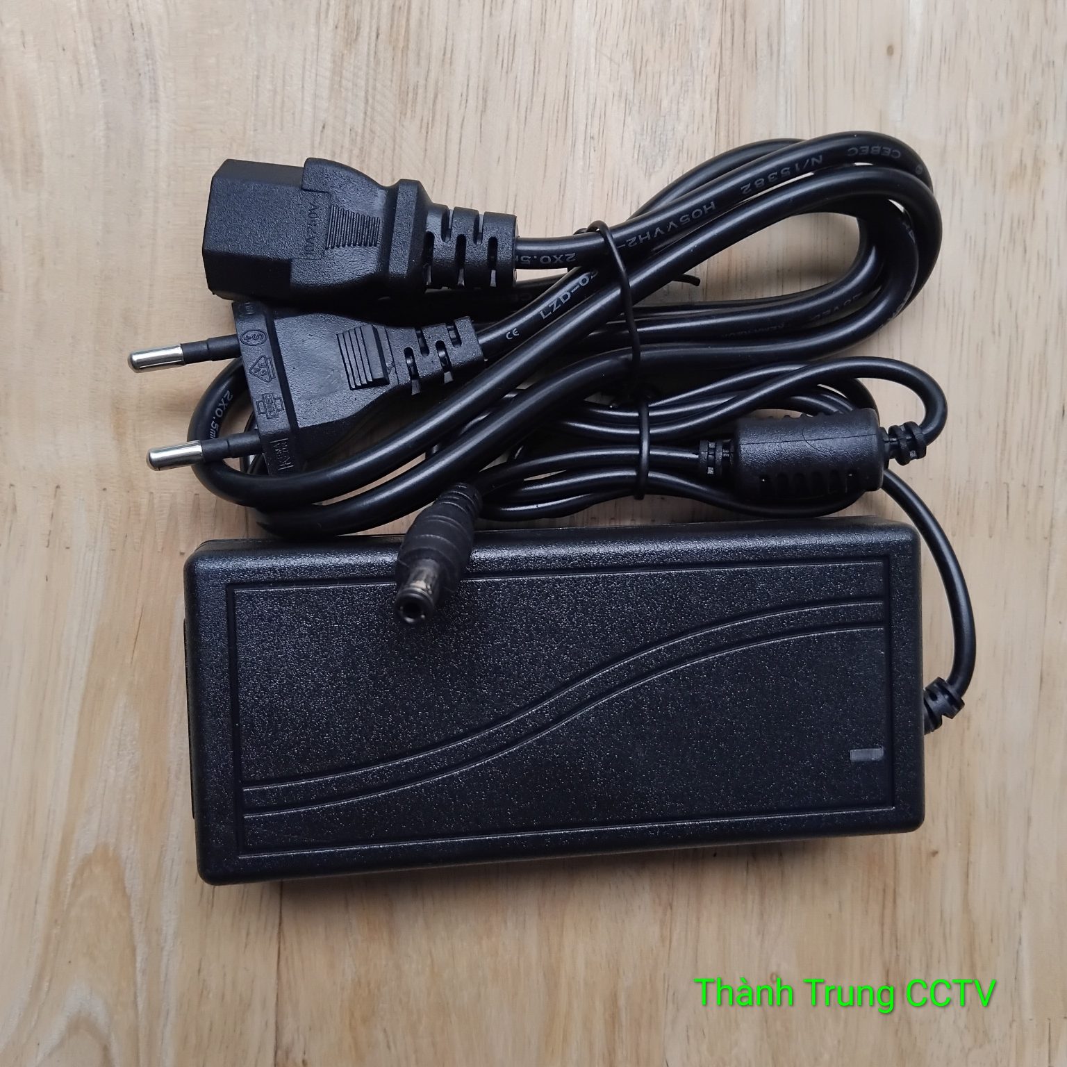 Nguồn DC 12V-5A, Adapter DC 12V-5A dùng cho đầu ghi camera và các thiết bị điện tử